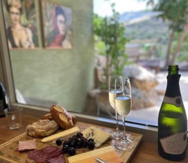 Ein Hod Artists Village House | Villa Del'arte