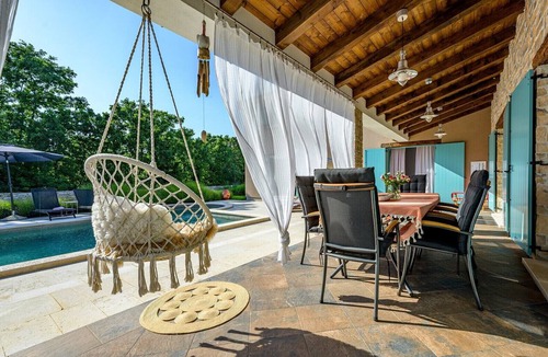 Jursici Villa | Villa Desire for 8 people in Central Istria with private 53 m2 pool and pet friendly