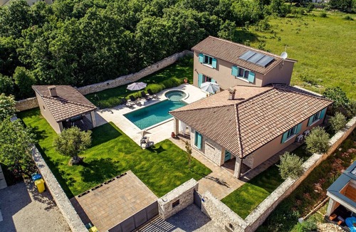 Jursici Villa | Villa Desire for 8 people in Central Istria with private 53 m2 pool and pet friendly