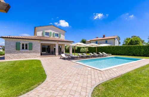 Kastelir-Labinci Villa | Villa Dionis