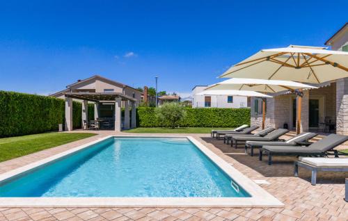 Kastelir-Labinci Villa | Villa Dionis