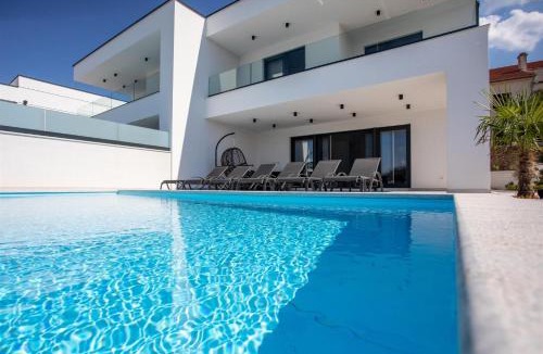 Klimno Villa | Villa Diva