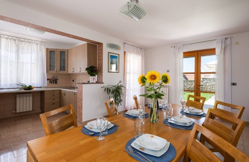 Gajana Villa | Villa Doris by Villas Guide