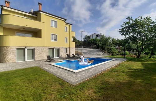 Pobri Apartment | Villa Ela with Private Pool