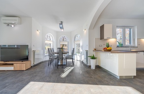 Kapelica Villa | Villa Filleona