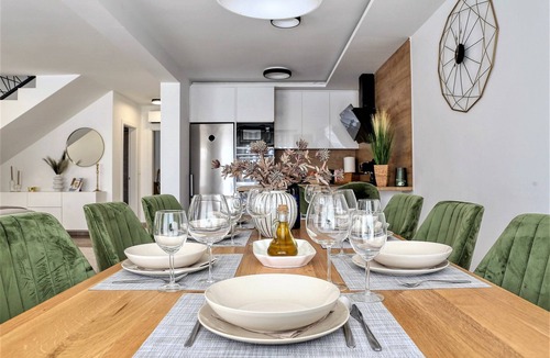 Privlaka Villa | Villa Frantin - Heated Pool, Jacuzzi, Sauna, BBQ, Activites
