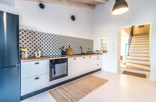 Butkovici Villa | Villa Gravisi by Villa Plus