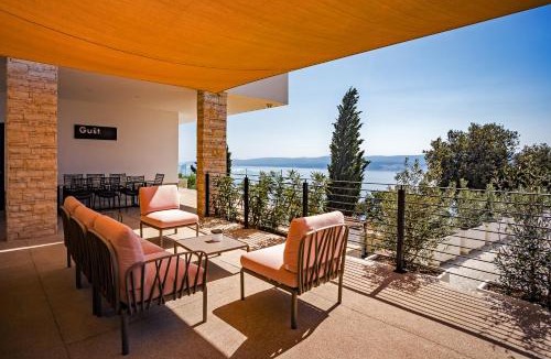 Celina Villa | Villa Gust, sea view, pool, jacuzzi, sauna, cinema