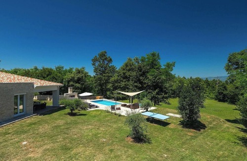 Boljevici Villa | Villa Hemera – Oasis of Peace and Privacy by Istrabook