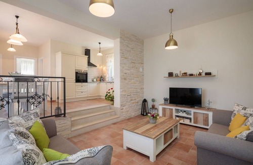 Pridraga Villa | Villa in a lush coastal landscape