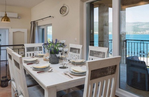 Pridraga Villa | Villa in a lush coastal landscape