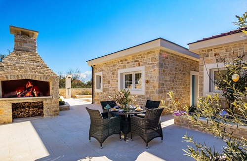 Diklo Villa | Villa in a quiet nature hideaway