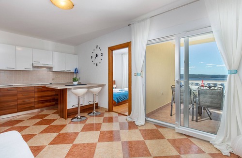Dramalj Apartment | Villa in Dramalj, family friendly, pool, close to the beach