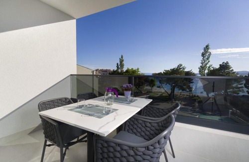 Promajna Apartment | Villa IN