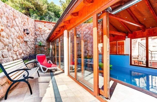 Starigrad House | Villa in Starigrad near Paklenica National Park