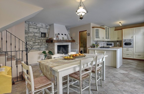 Jursici House | Villa in Svetvincenat with Pool & Beach