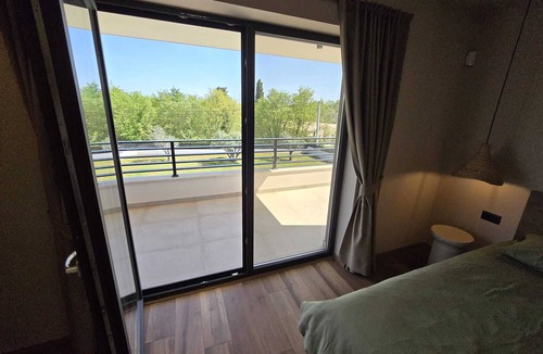 Orbanici Villa | VILLA ISSA