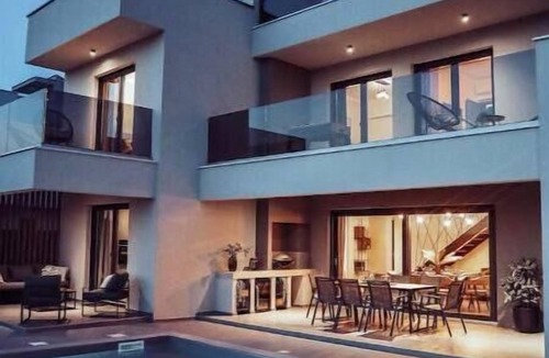 Galizana Villa | Villa IVaLA - Luxury with Heated Pool & Panoramic Sea Views in Istria