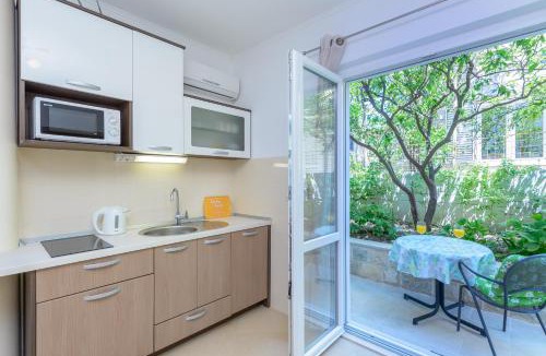 Srebreno Apartment | Villa Ive