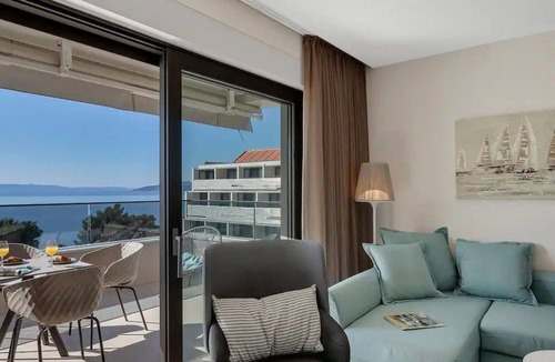 Ratac Apartment | Villa Jelena App. 7. Vis by Interhome