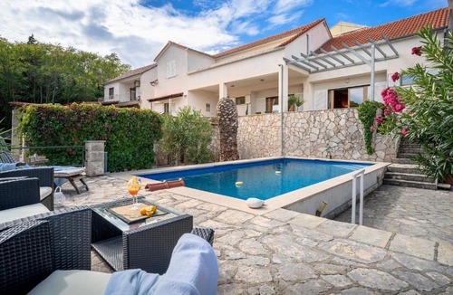 Vrboska Villa | Villa JoHa