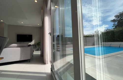 Banjole Villa | Villa JOKA with heated pool and large roof terrace near Pula