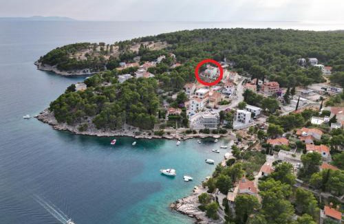 Cove Osibova (Milna) Apartment | Villa Kalinić