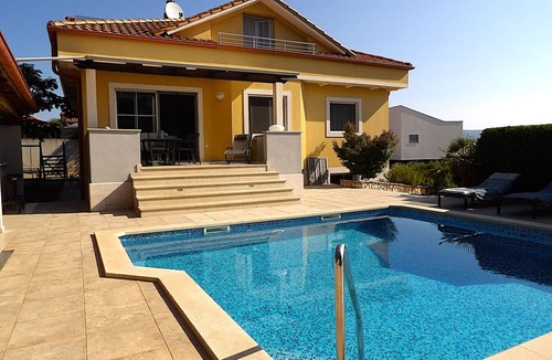 Rakalj House | Villa Krase mit Pool by Interhome