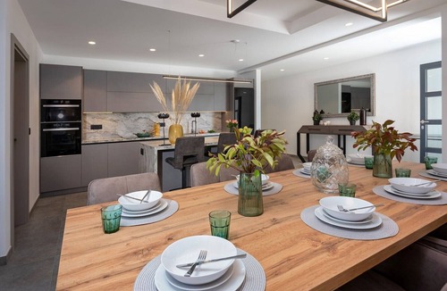 Gracisce Villa | Villa Lara Gracisce - holiday home with pool