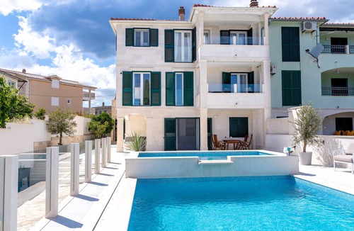 Sumartin Apartment | Villa Levante Superior Apartment 3