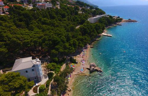 Ruskamen Bed & Breakfast | Villa Ljetni San
