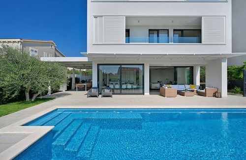 Kastel Stafilic Villa | Villa Lodi - new modern villa few steps from beach with heated pool