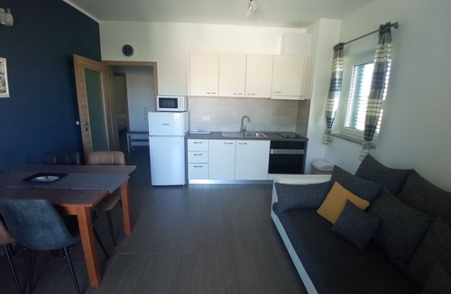 Cesarica Apartment | Villa Luce Fewo Degenija with sea view, beach holiday, diving, hiking .