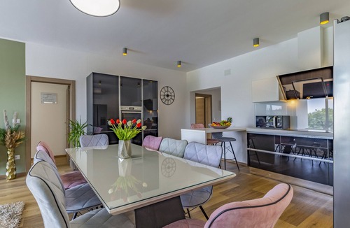 Sikici Villa | Villa Luna & Pia in Pula for 10 people with heated pool