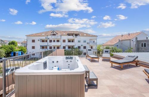 Pirovac Villa | Villa Magnolia Pirovac with jacuzzi