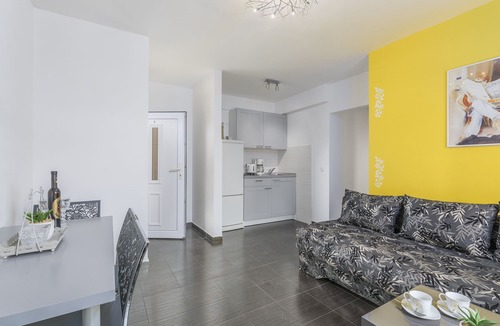 Funtana House | Villa Maja beachfront apartment 4