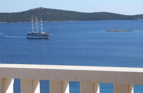 Sevid Apartment | Villa Mandina