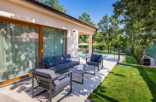 Karlovici Villa | Villa Marija by Villsy