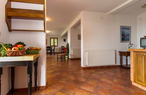 Stanisovi House | Villa Marina, mit Zugang zu zwei Gemeinschaftspools by Interhome