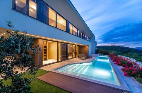 Vrbnik Villa | Villa Maslina with Panoramic Sea View