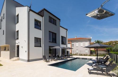 Funtana Apartment | Villa Matic apartment with balcony and shared pool
