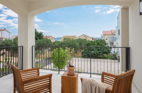 Biograd na Moru Villa | Villa Medici Dalmatia I Heated Pool, Wellness, Gym & Fun Zone