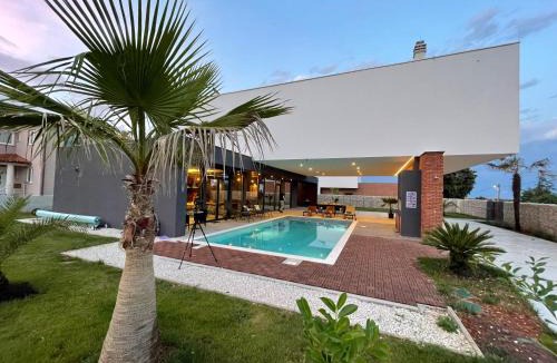 Liznjan Villa | Villa Mediterraneo 2 by Istra Vacation