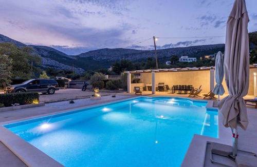 Klis House | Villa Melki mit großem Privatpool by Interhome