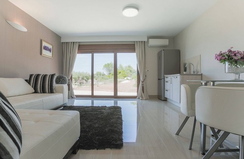Zastrazisce Villa | "Villa Mendes" - new seafront villa with a swimming pool