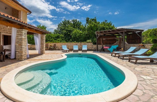 Sajini Villa | Villa Milica by Villas Guide