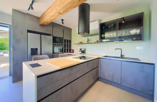 Vrh House | Villa Miryam