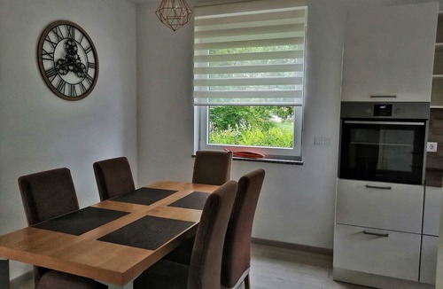Pomer House | Villa "mm" Zwei Wohungen- 9 Personen