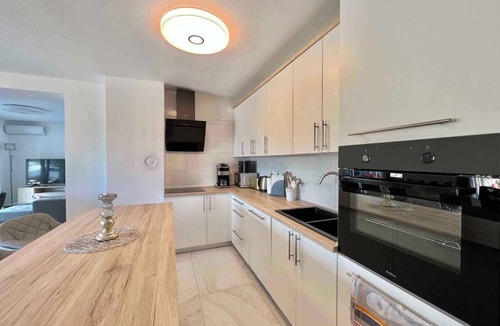 Bribir Villa | Villa modernly furnished with pool and view