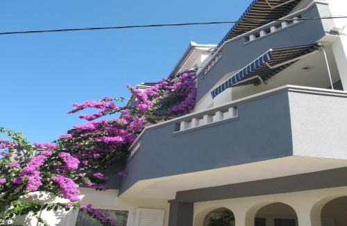 Tice Apartment | Villa Natalie